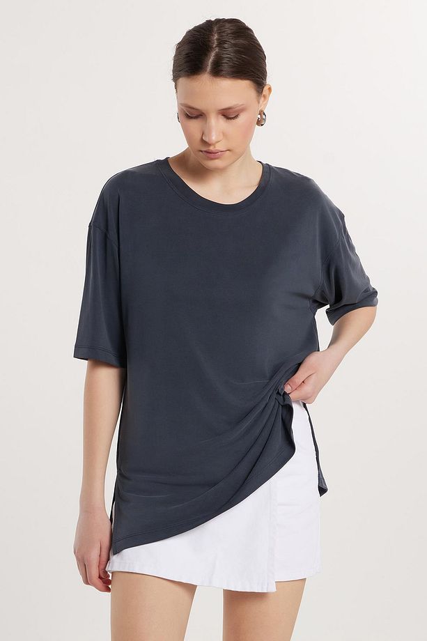 Kadın Modal Kumaş Regular Fit Kısa Kollu Bisiklet Yaka Antrasit Tişört - 4
