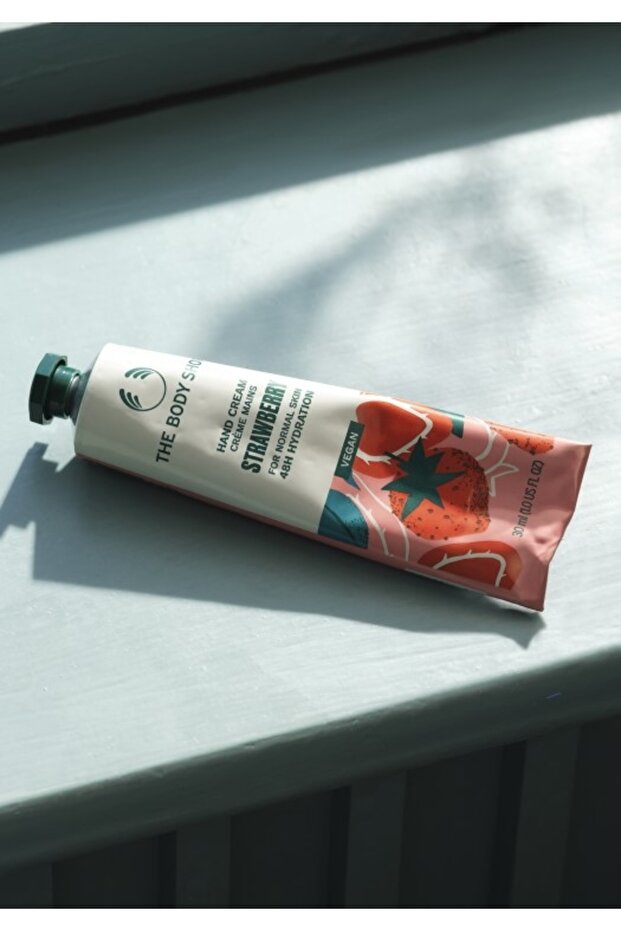 STRAWBERRY HAND CREAM 30 ML - 2