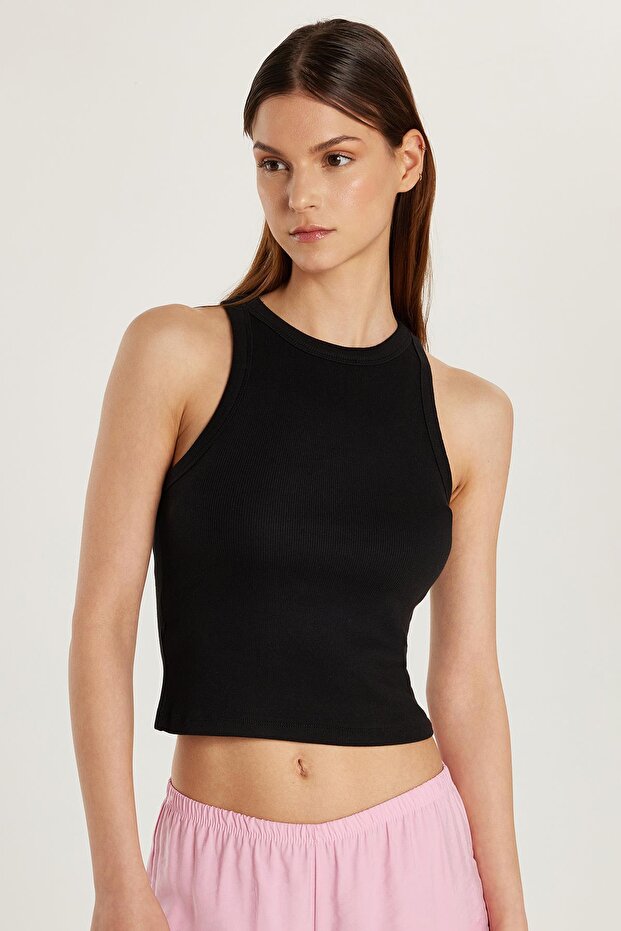 Women's Slim Fit Halter Neck Modal Fabric Black Body Undershirt