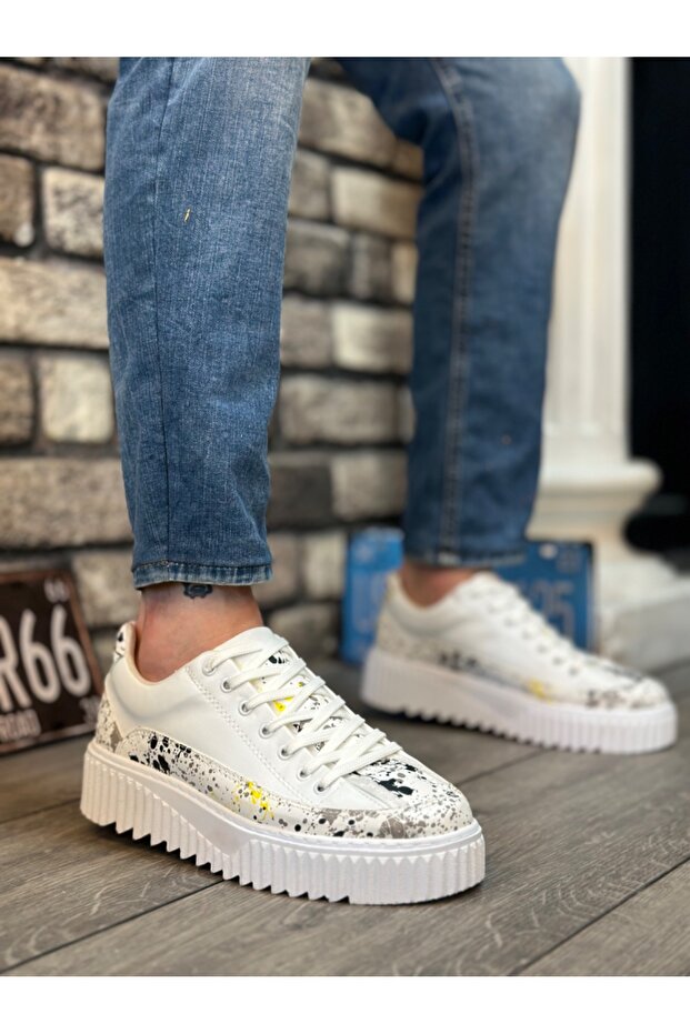 Men's Sneakers with Lace-Up Print Detail White (White Sole)