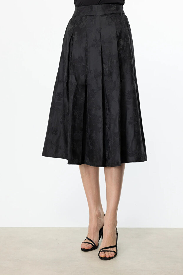 Patterned Pleated Midi Length - 4