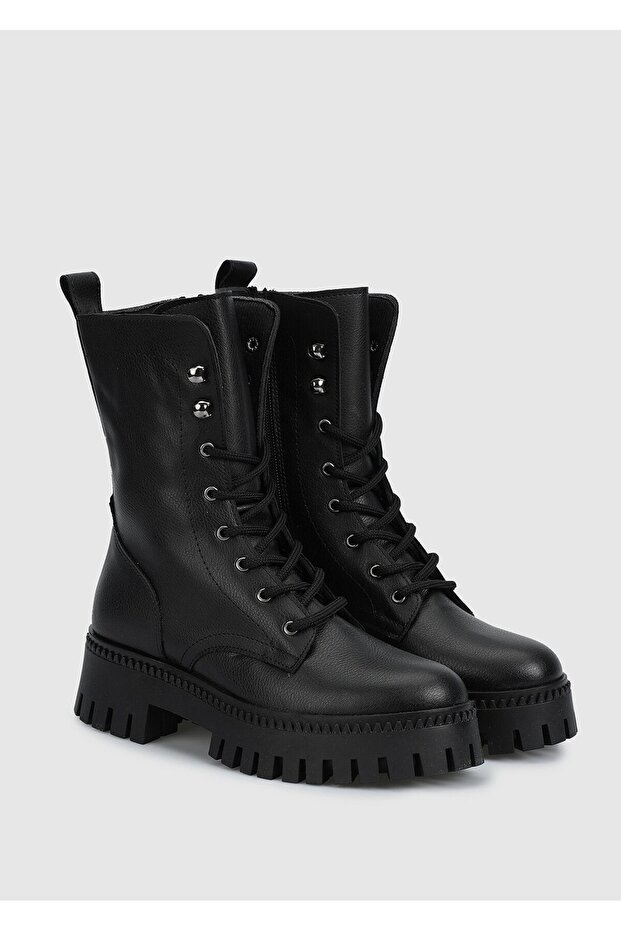 Siyah Kadın Bot - 2