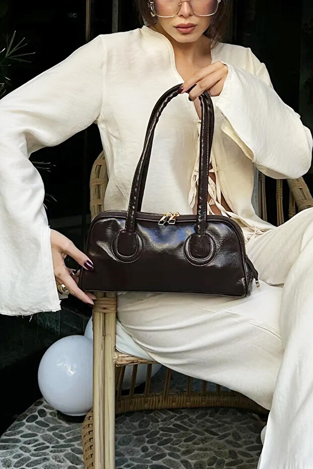 Women's Faux Leather Single Compartment Hand, Arm and Shoulder Bag
