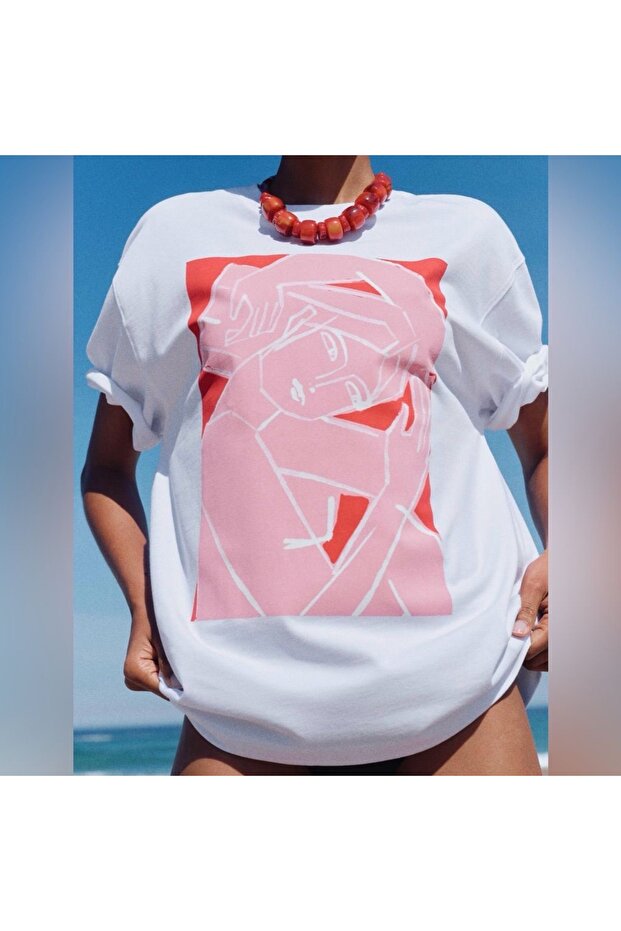 Oversized Short-Sleeve Printed T-Shirt