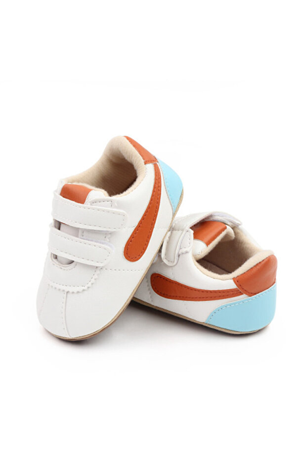 White sneakers with brown side insert - 7