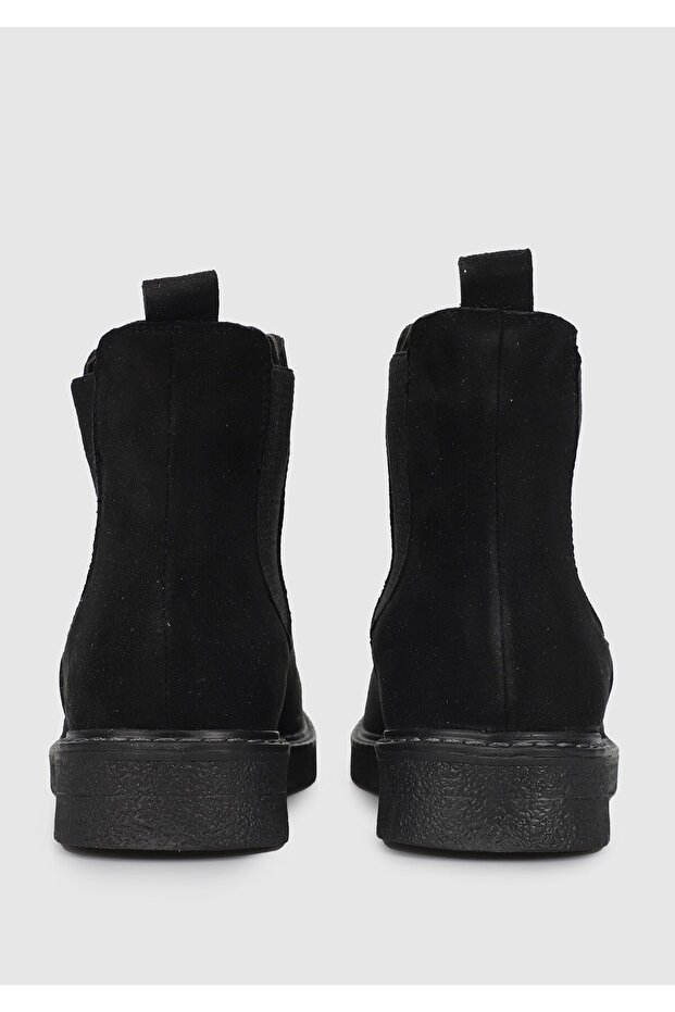 Siyah Kadın Bot - 4