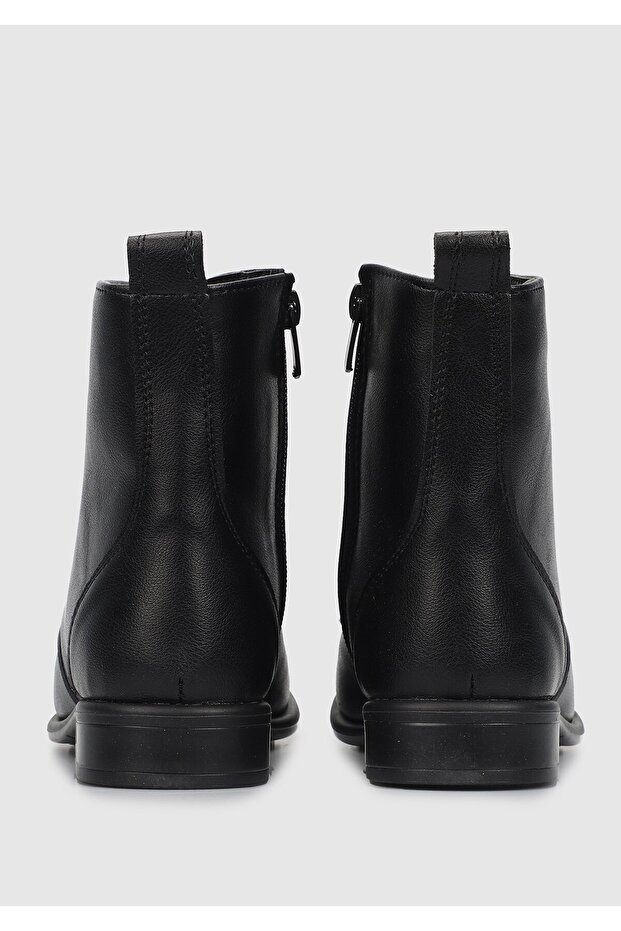 Siyah Kadın Bot - 4