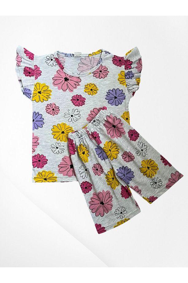 Kız Çocuk Pamuklu Gri Renk Çiçekler Desenli Kısa Kollu Şortlu Yazlık Kolu Fırfırlı Pijama Takım - 1