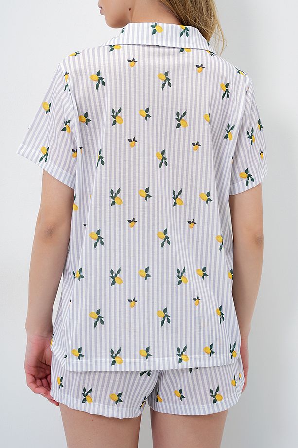 Kadın Gri Çizgi Desenli Örme Pamuklu Gömlek Ve Şort Pijama Takımı Pjmx13884 - 5