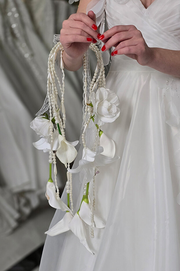 Gelin El Çiçeği - 1