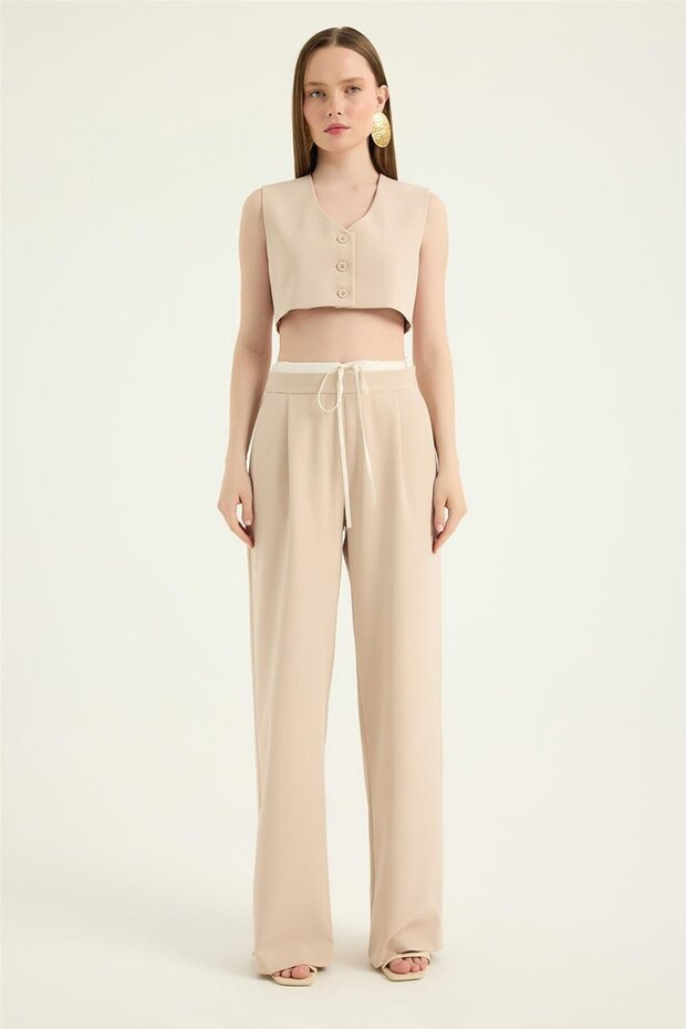 Pantaloni largi - 1