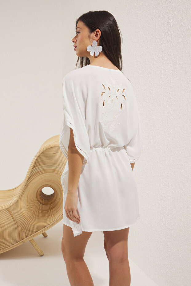 Ekru Dokuma Nakışlı Plaj Mini Kimono&Kaftan TBESS25KM00013 - 2