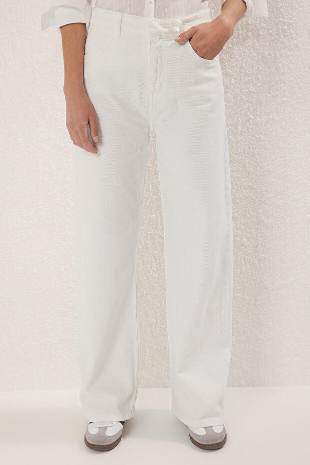 Bílé široké džíny s vysokým pasem TWOSS25JE00294 - 3