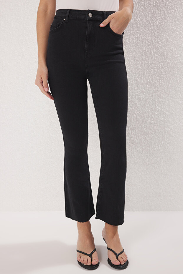 Antrasit Yüksek Bel Comfort/Esnek Crop Flare Bilek Boy Jeans TWOSS25JE00275 - 3