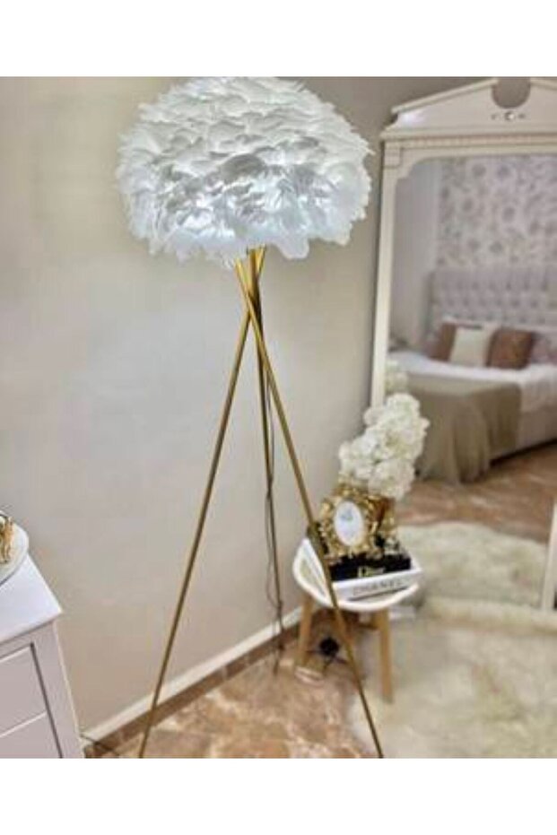 White feather lighting stand - 1