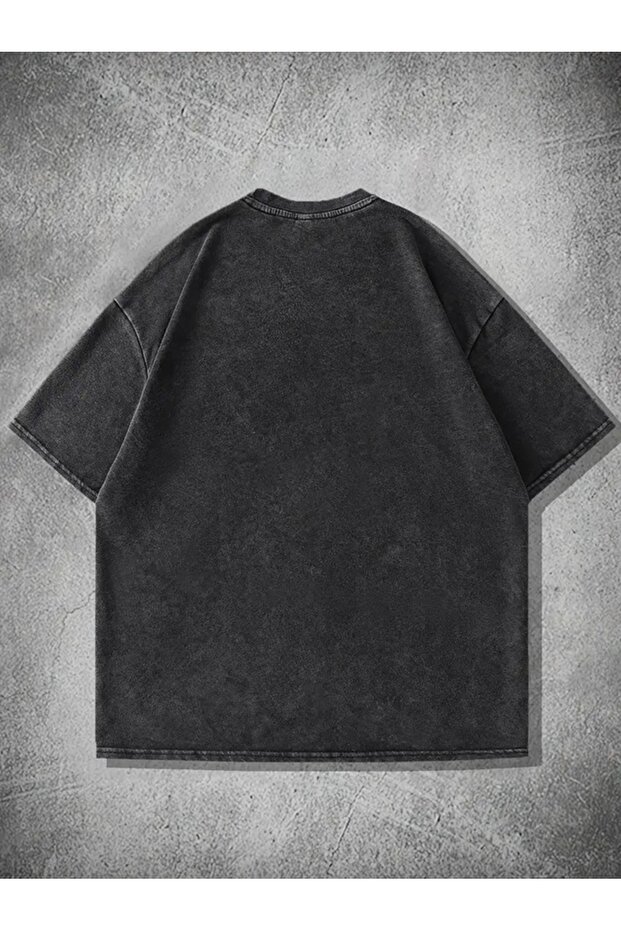 تيشيرت كبير الحجم بطبعة فيونكة - 2