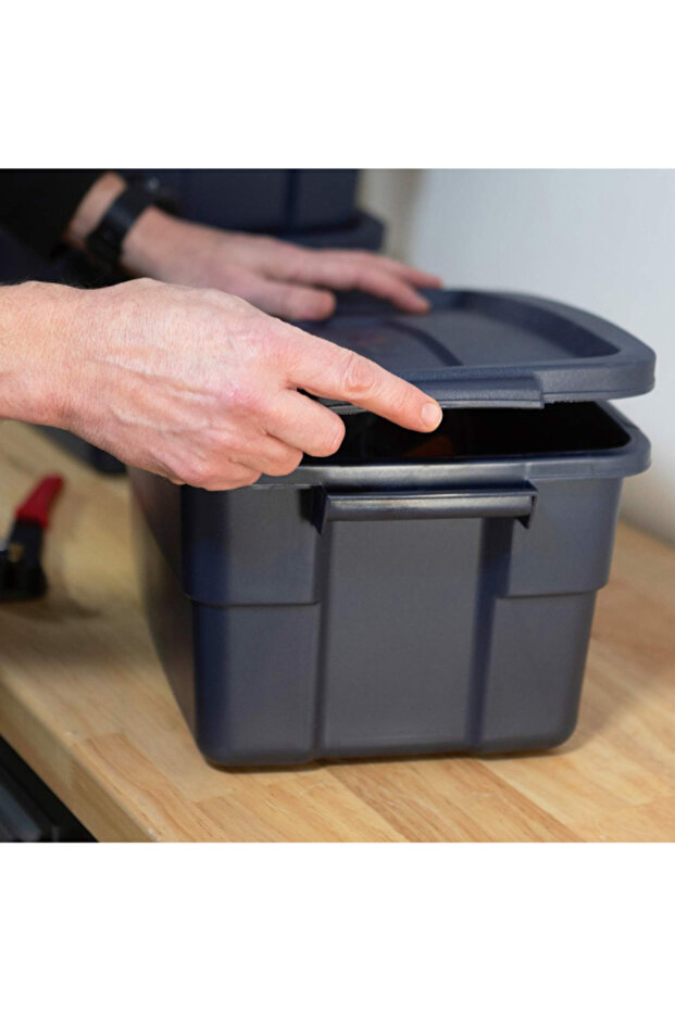 صندوق تخزين مستطيل قابل للتكديس من Roughneck بسعة 37.8 لترًا - 3