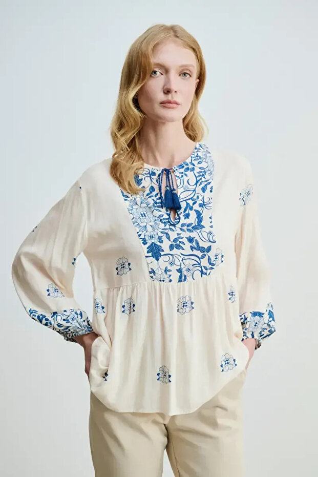 Blue Floral Printed Relaxed Cut Viscose Blouse