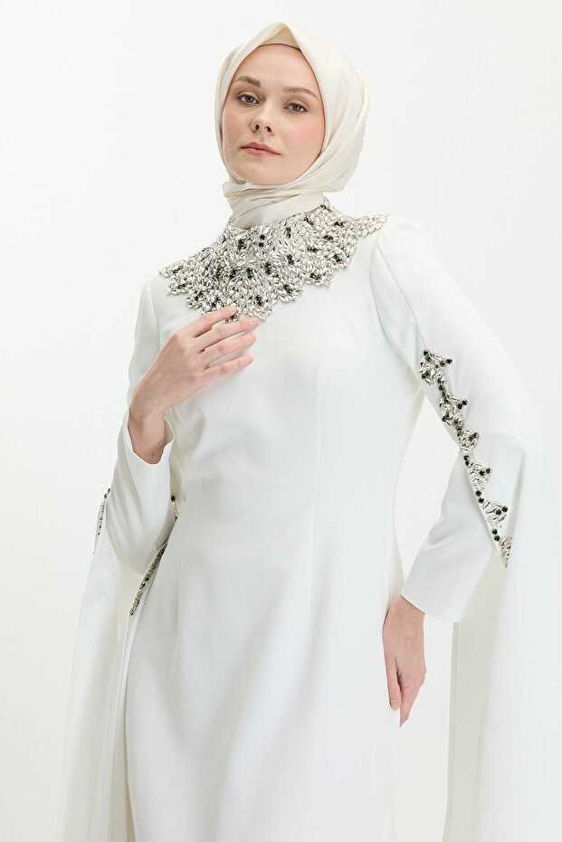 Taş İşlemeli Abiye Elbise - 3