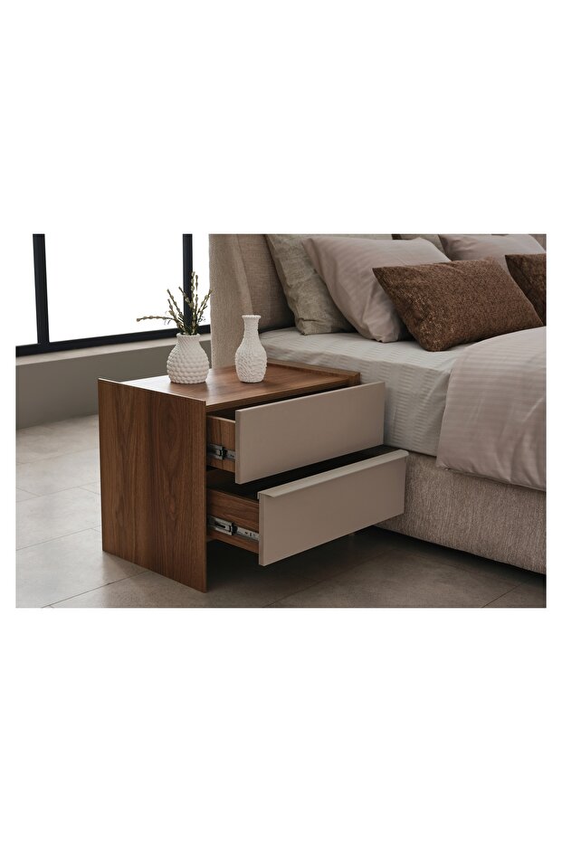 MONARCH KOMODİN - 3