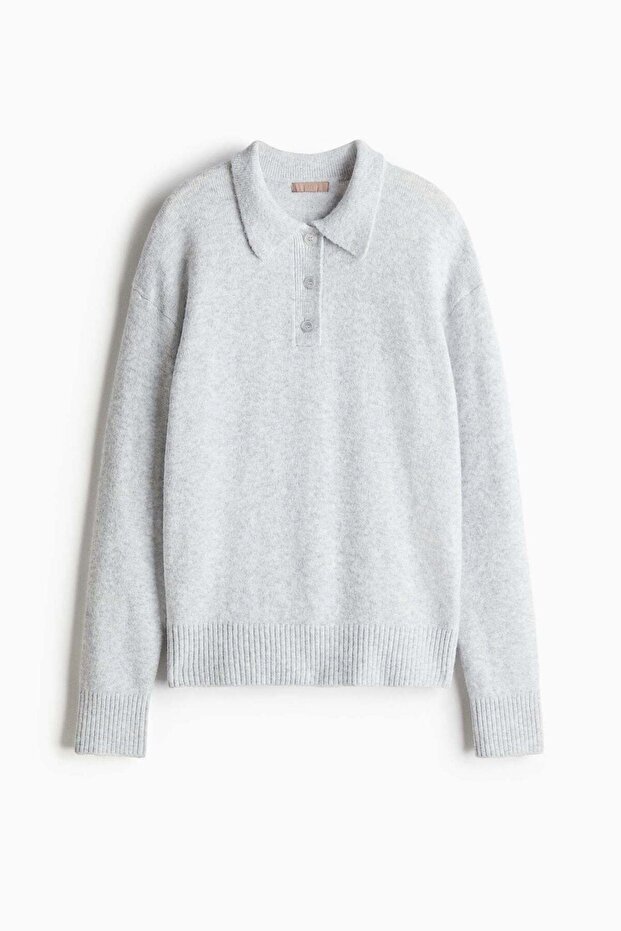 Fine-knit collared jumper