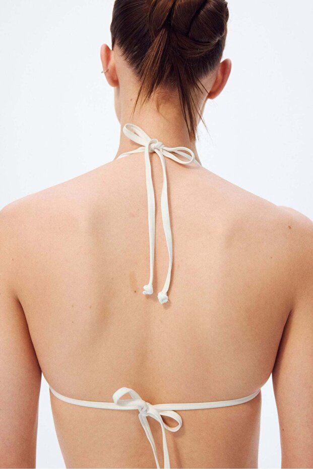 الجزء العلوي من بيكيني مثلث مبطن - 2
