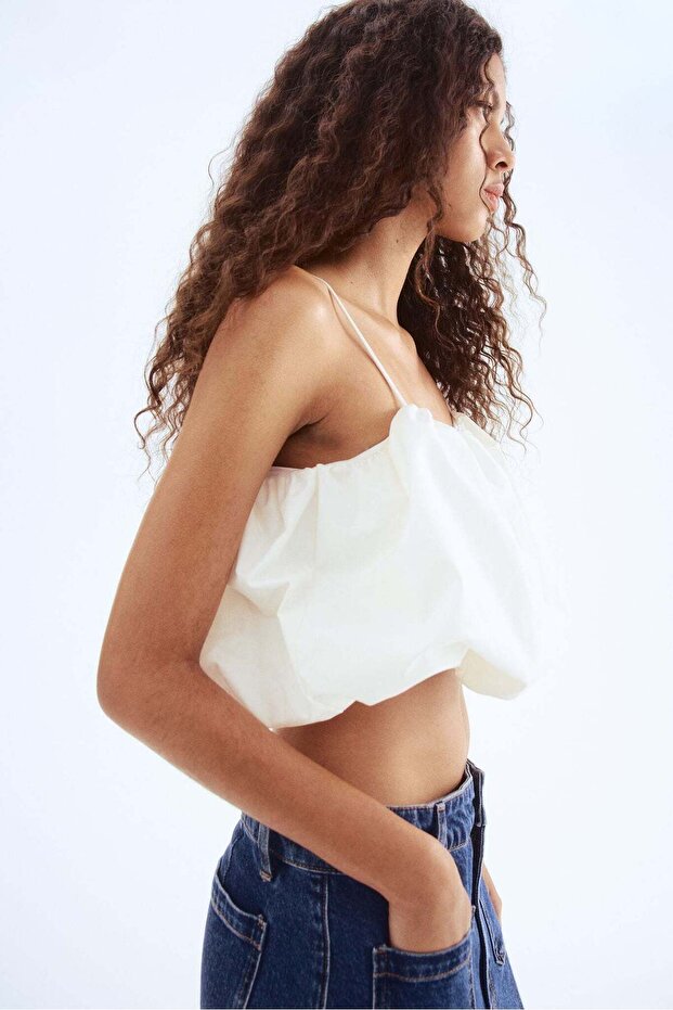 بلوزة بحمالات ذات حافة فقاعية - 2