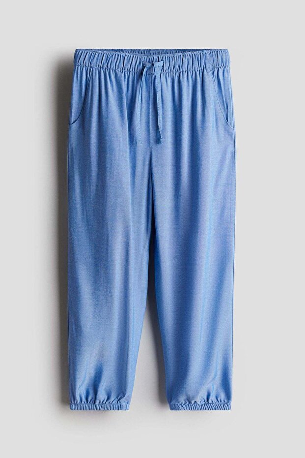 Woven joggers