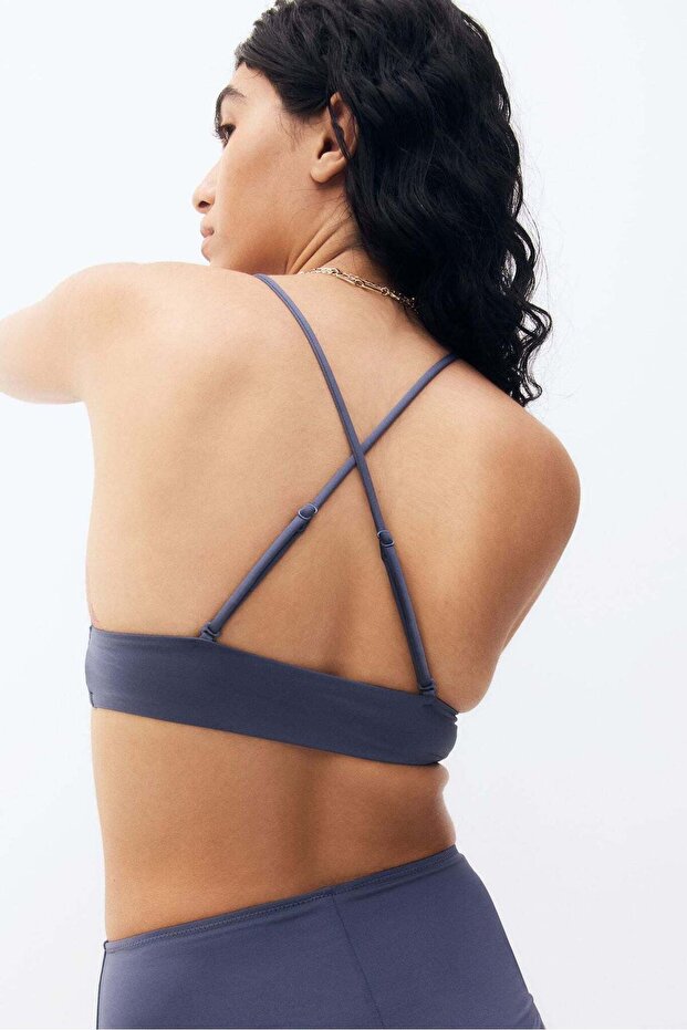 الجزء العلوي من البكيني المبطن - 4