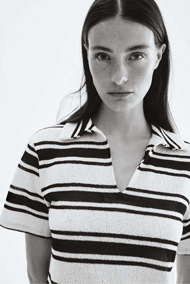 بلوزة محبوكة بياقة - 1