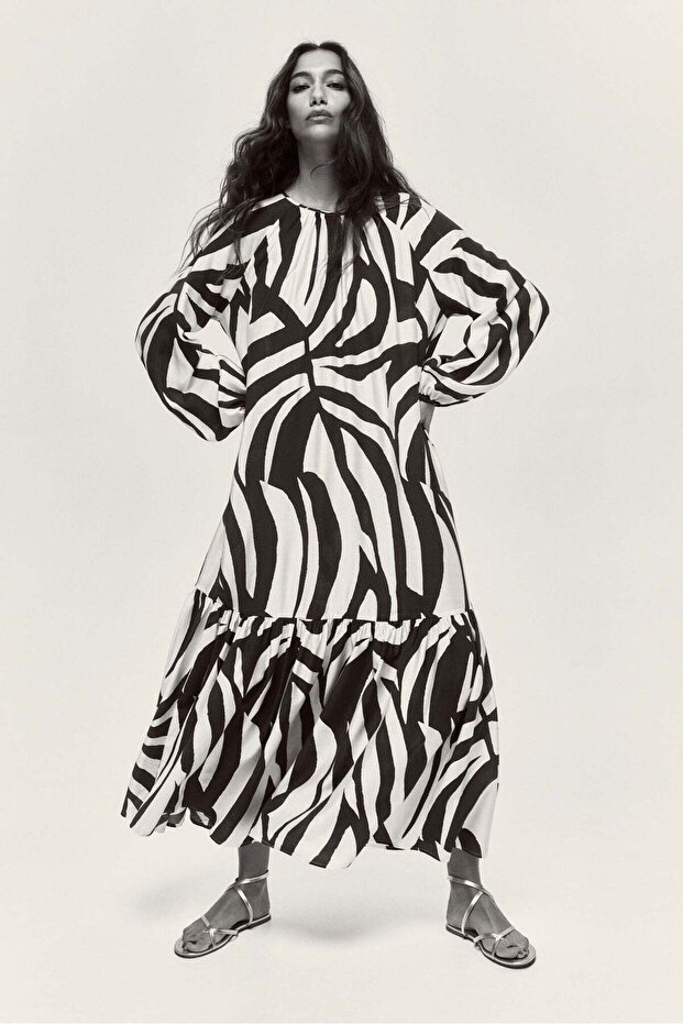 Voluminous maxi dress