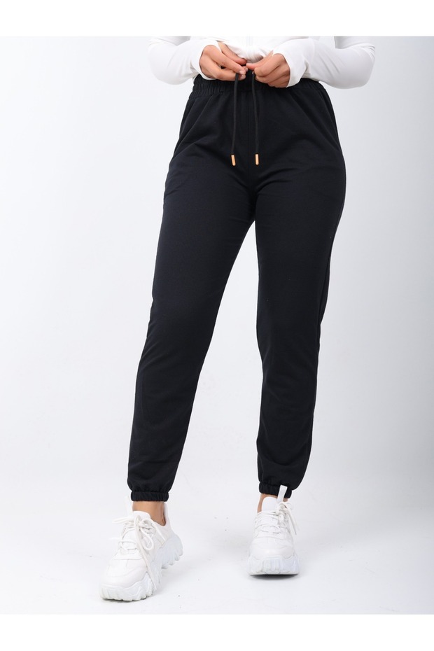 Sweatpants with elastic cuffs, jogger-style, side pockets, 2-ply, for all seasons