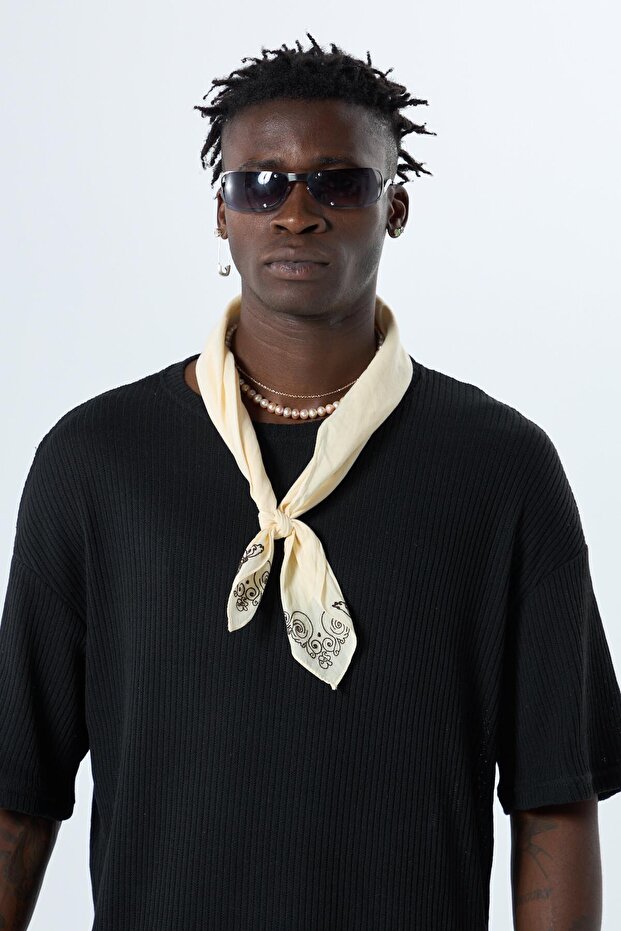 بدلة أساسية كبيرة الحجم باللون الأسود - 5