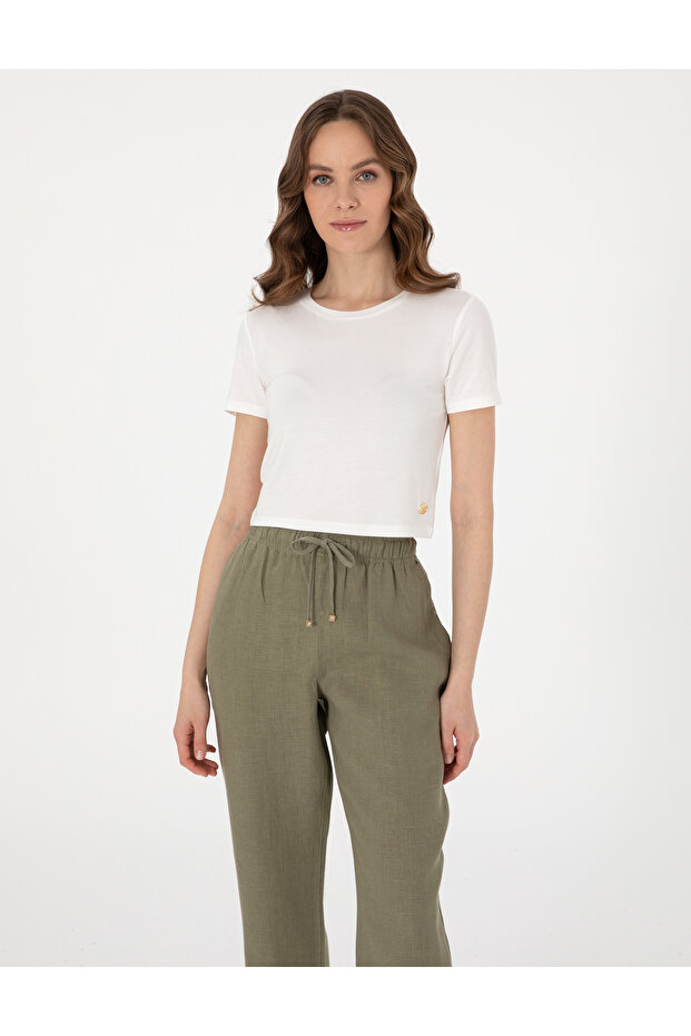 White Regular Fit Crop T-Shirt 50306945-Vr013