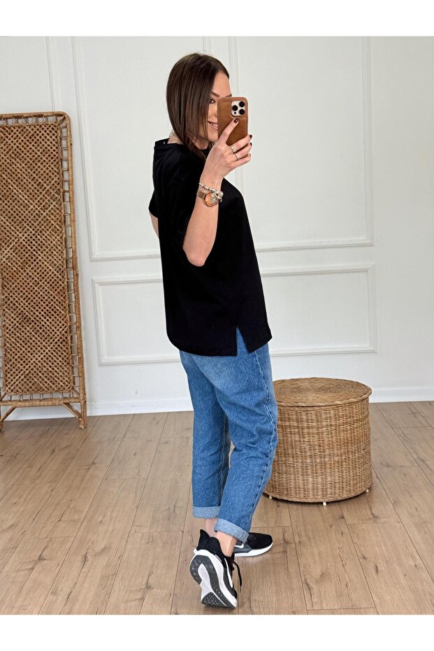 Basic Tshirt with Side Slits Black - 3