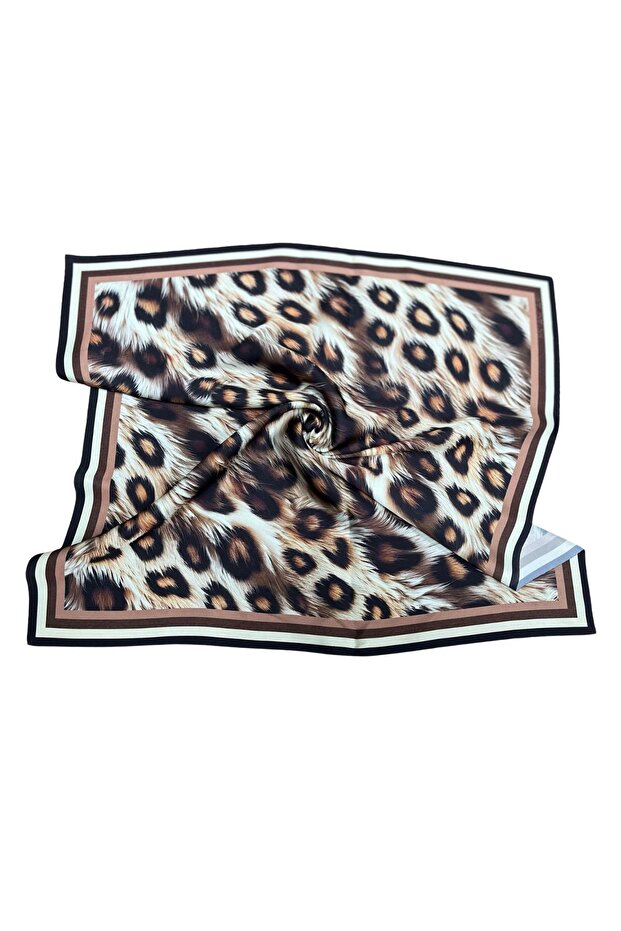 Eșarfă cu model leopard - 1