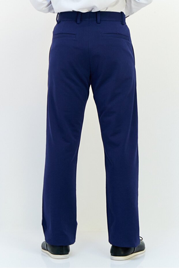 Men Regular Fit Solid Straight Pants, Navy - 2