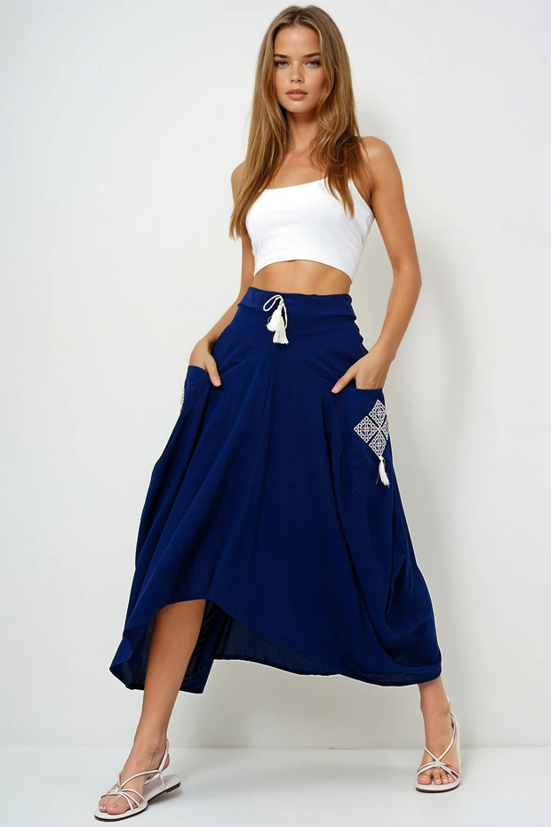 Embroidered Double Pocket Shalwar Cut Woven Skirt