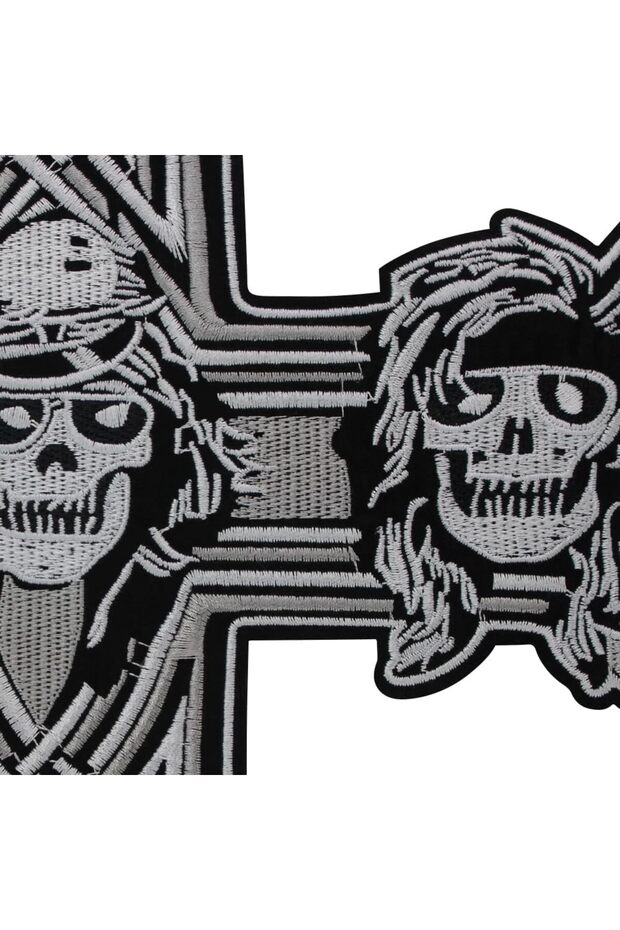 رقعة/ملصق جوتك سكيليت جنز آند روزيز - 2