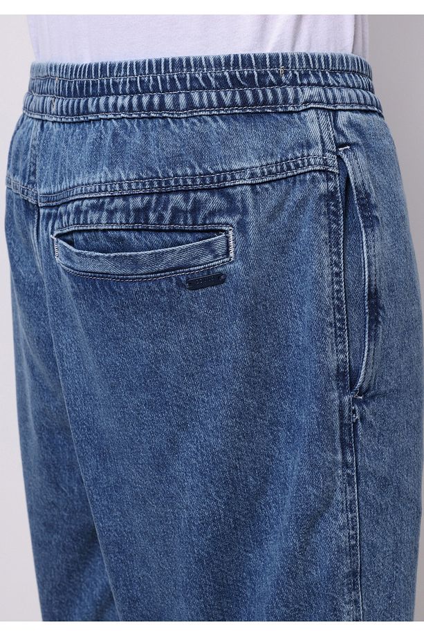 Regular Fit Orta Bel Düz Erkek İndigo Jean Şort - 5