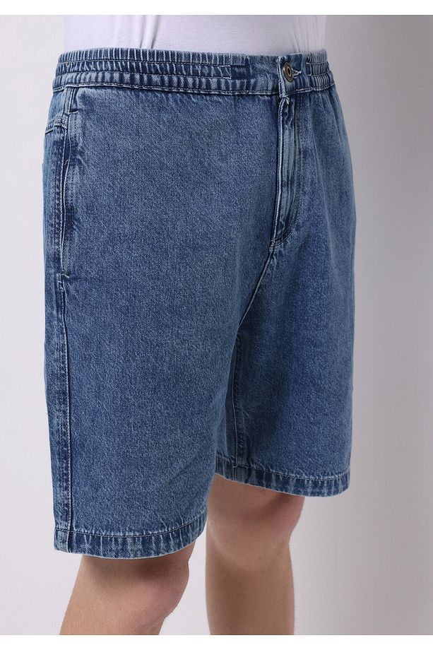 Regular Fit Orta Bel Düz Erkek İndigo Jean Şort - 4