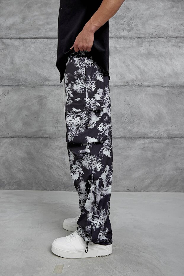 White Leaf Patterned Cuffed Sweatpants - 2