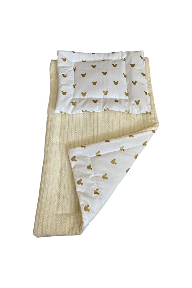 Patterned Foldable Changing / Baby Stroller Mat - 1