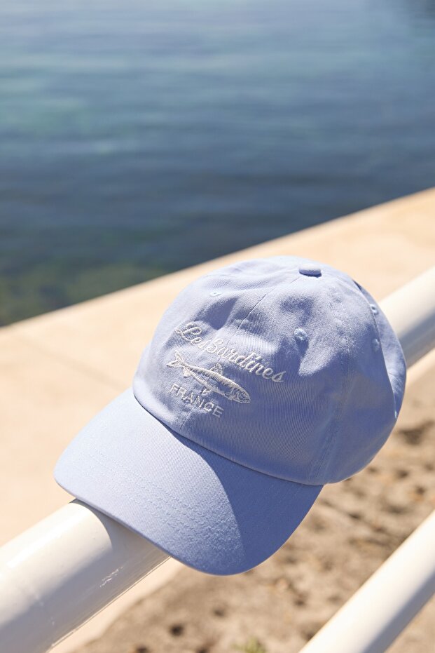 Sardalya işlemeli şapka - 1