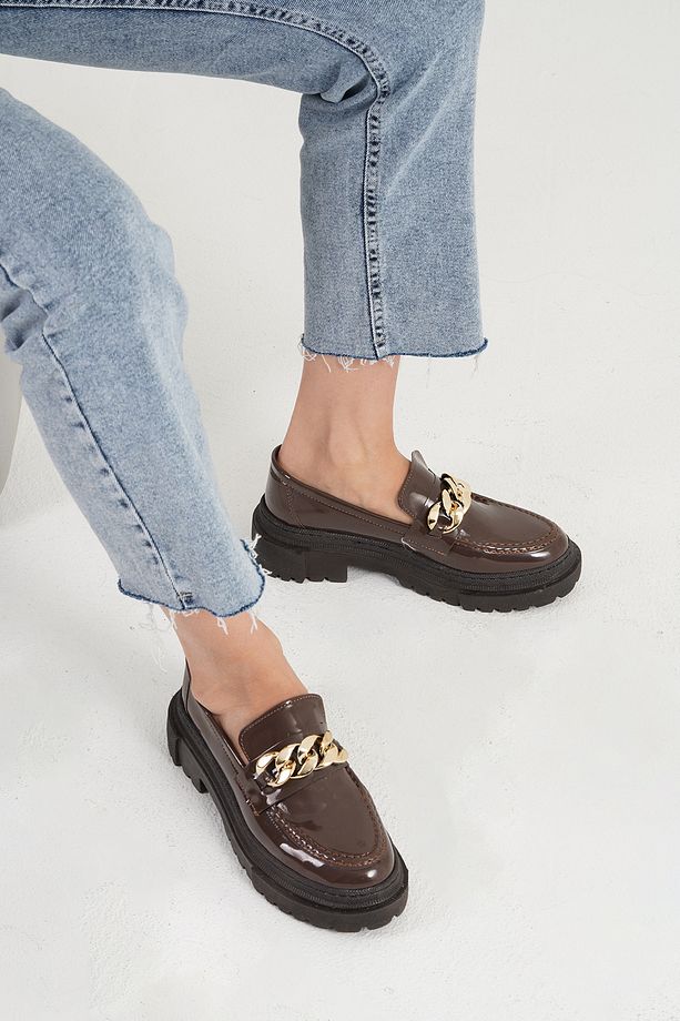 Kadın Kahverengi Rugan Zincirli Kalın Taban Loafer Makosen Ayakkabı 4,5cm BYNDLFRK02 - 3