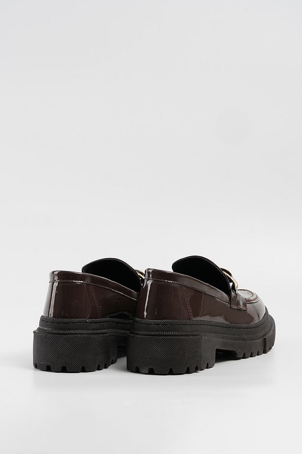 Kadın Kahverengi Rugan Zincirli Kalın Taban Loafer Makosen Ayakkabı 4,5cm BYNDLFRK02 - 8
