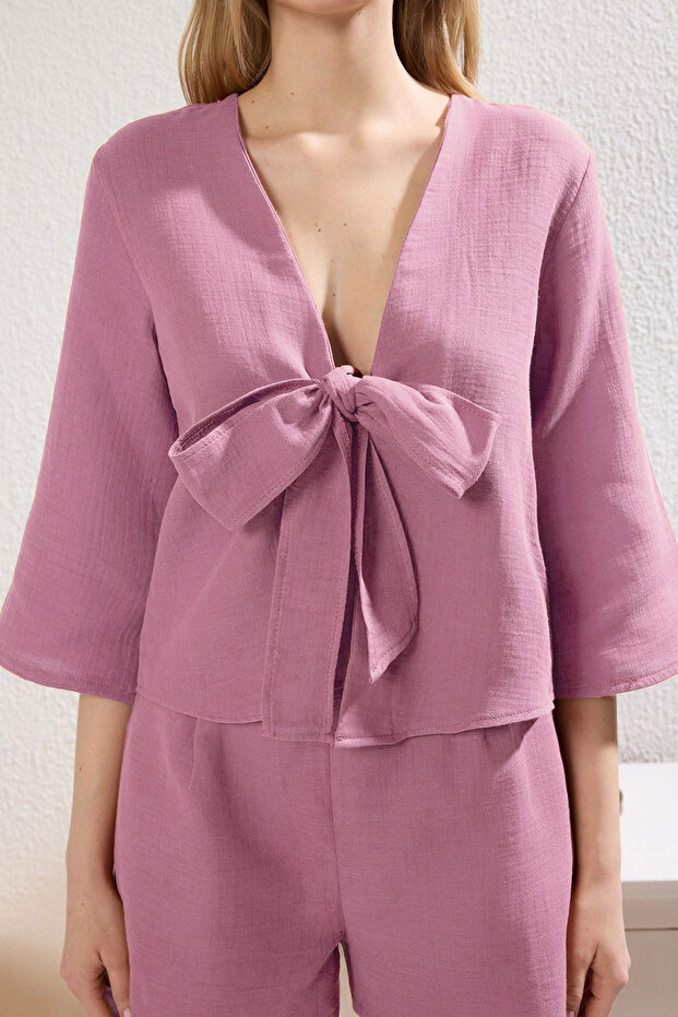 Pembe %100 Pamuklu Bağlama/Kurdele/Fiyonk Detaylı Müslin Şortlu Dokuma Pijama Takımı THMSS24PT00077 - 3