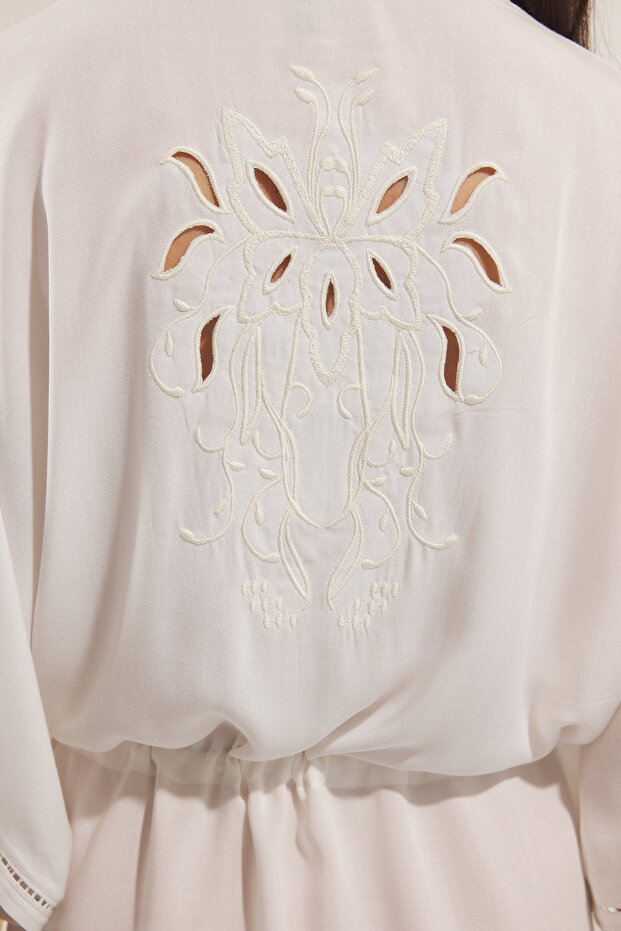 Ekru Dokuma Nakışlı Plaj Mini Kimono&Kaftan TBESS25KM00013 - 4