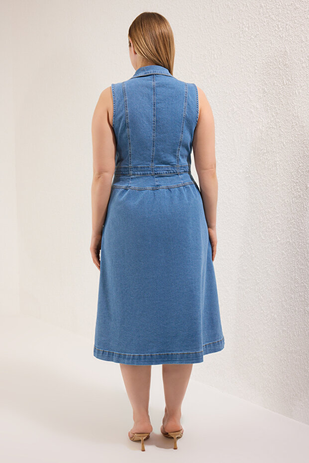 Açık Mavi Ceket Yaka A-line Comfort/Orta Esnek Denim Büyük Beden Elbise TBBSS25AH00118 - 4