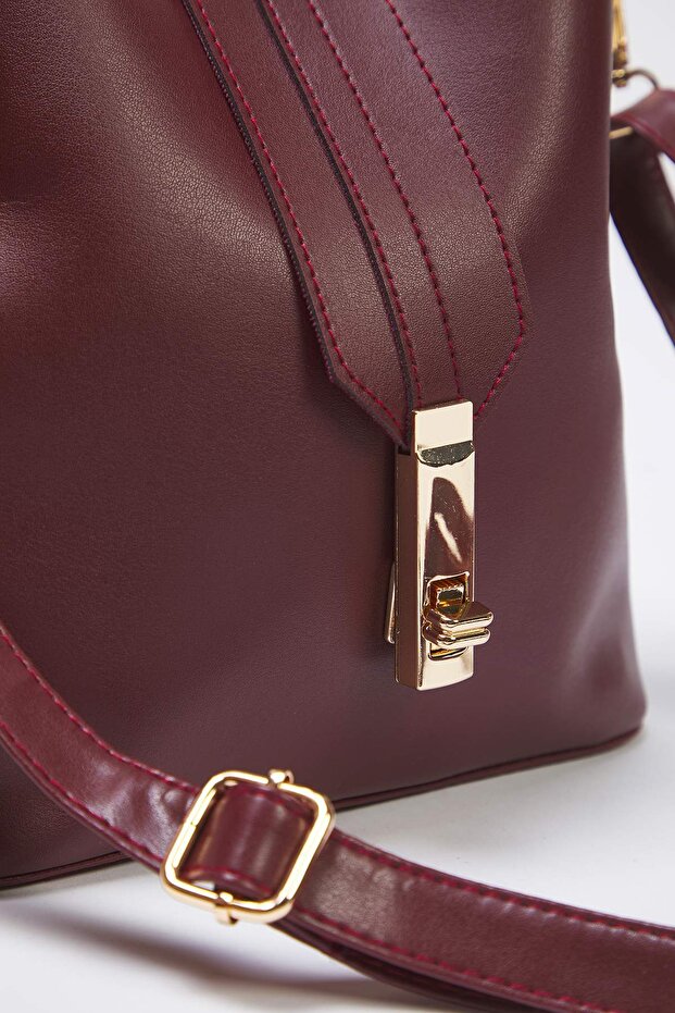 Bordowa regulowana torebka damska z krzyżowymi paskami Mini/Mała torebka miejska TAKSS25OC00046 - 6